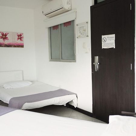 Depeapan Hotel Cali Kültér fotó
